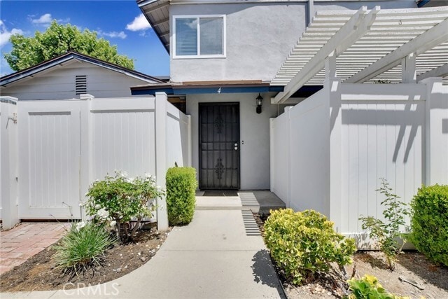 Foto del edificio - 1460 Forest Glen Dr