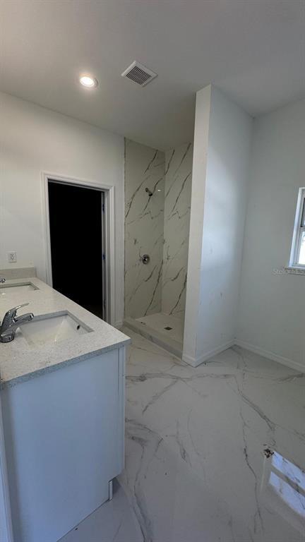 Building Photo - 5124 Andris St