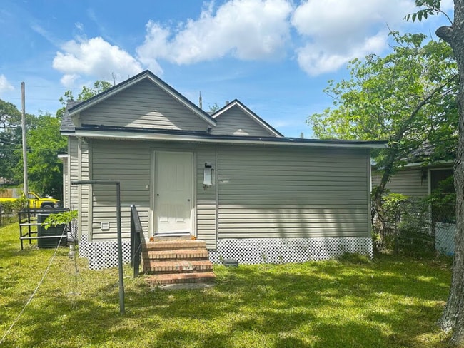 Foto del edificio - 1474 Windle St