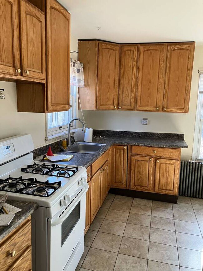 Foto del edificio - 738 Port Monmouth Rd