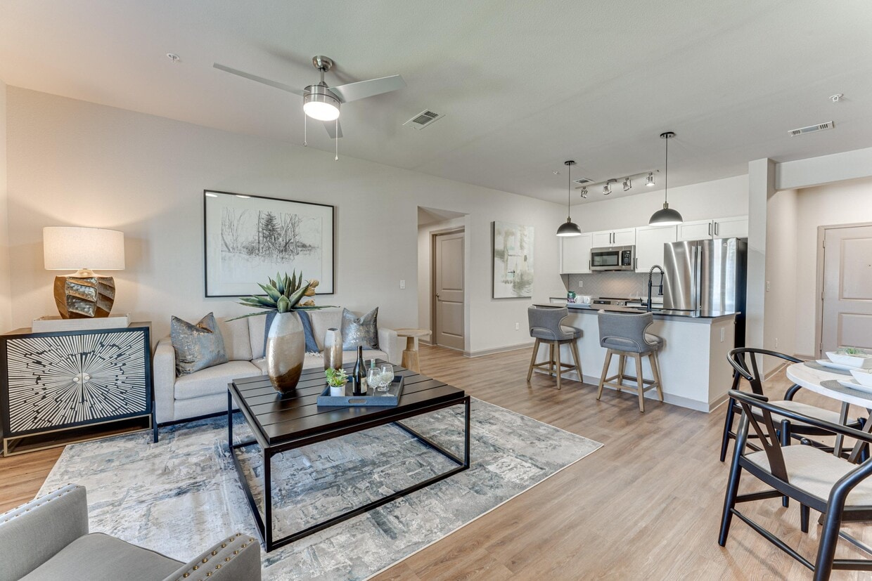 Primary Photo - Vine + Vail Townhomes and Apartments