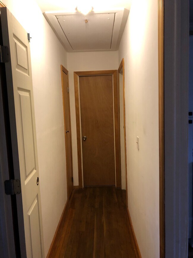 Foto del edificio - 97 Lenore Ln