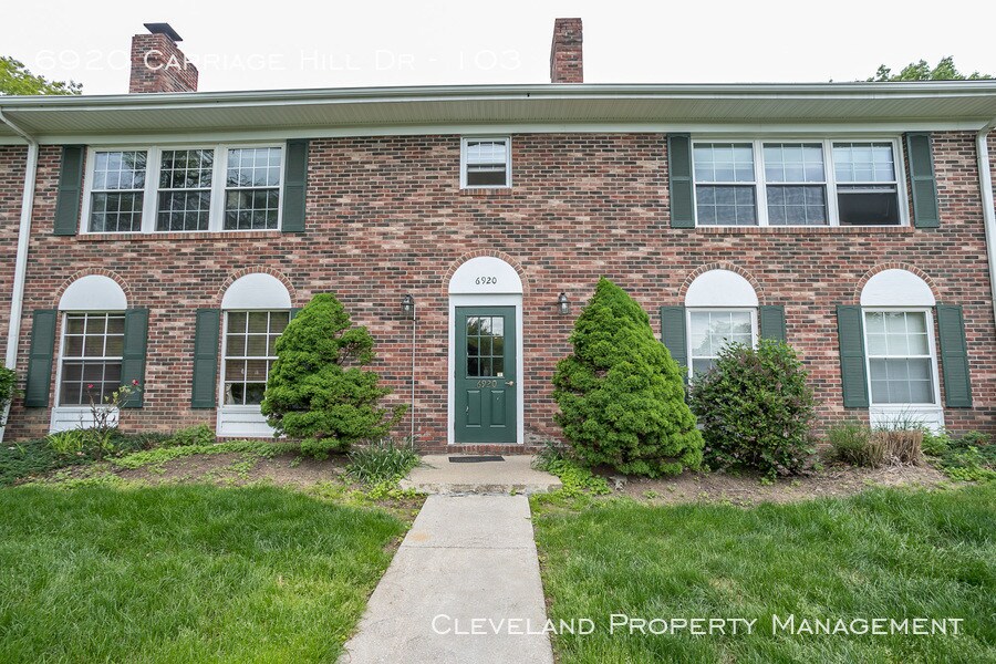 Charming Brecksville Condo Condo for Rent in Brecksville, OH