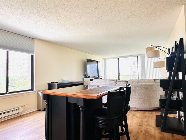 Foto del edificio - 3100 S King Dr
