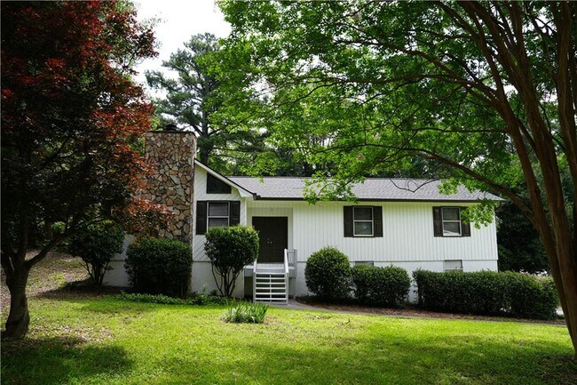 Foto del edificio - 3344 Hunters Lodge Rd