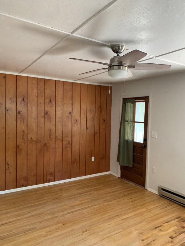 Primary Photo - 606 Alexander Rd