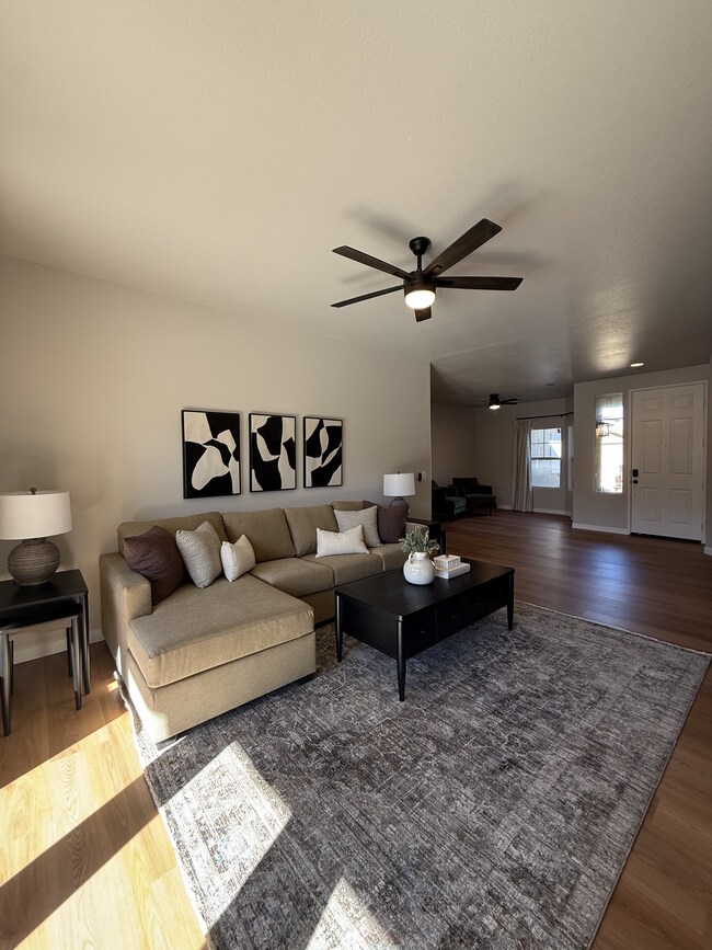 Building Photo - 31343 Tulette Ln