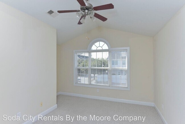 Building Photo - 3 br, 2.5 bath House - 14 Braiden Manor Road