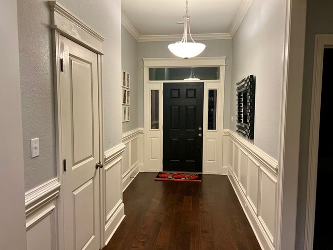 Photo - 155 Harlan Ct House