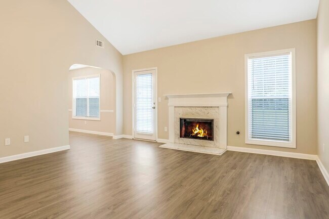 Building Photo - 1475 Range Heights Ter