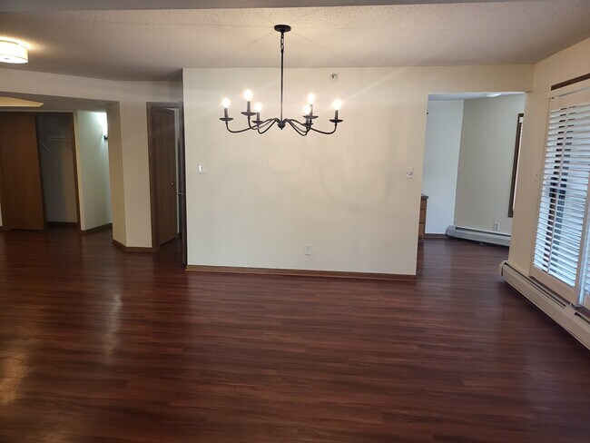 Building Photo - Southwirth Apartment Homes