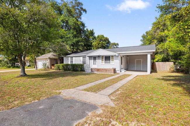 Foto del edificio - 354 Chicago Ave