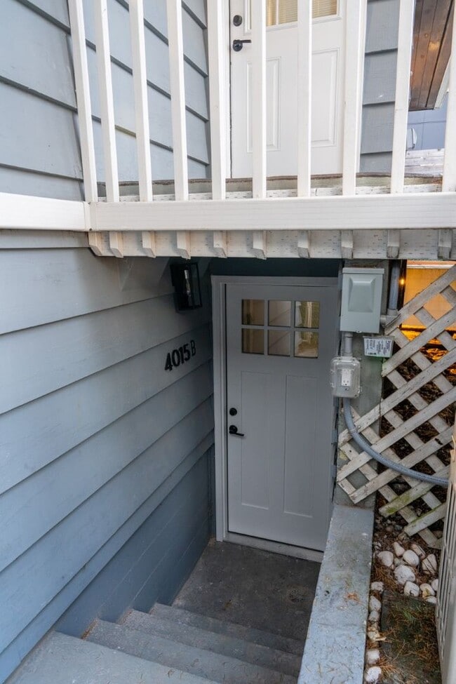 Photo - 4015 SW Thistle St Apartment