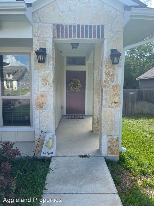 Foto del edificio - 3 br, 2 bath House - 2026 Dumfries Dr