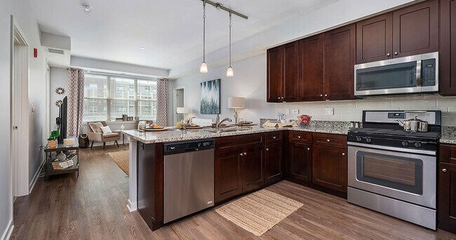 Foto del edificio - The Residences of Orland Park Crossing