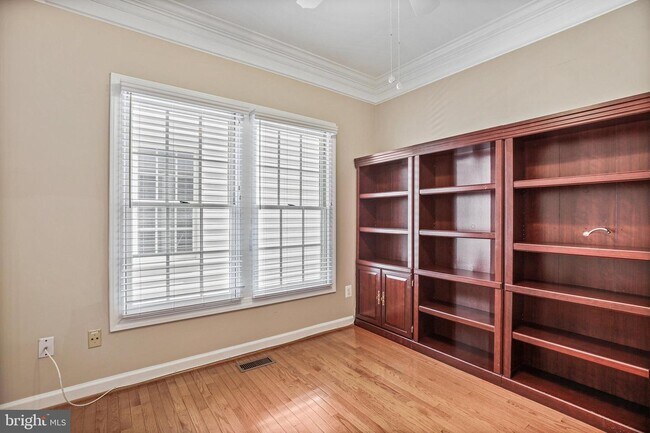 Building Photo - 7745 Porters Hill Ln