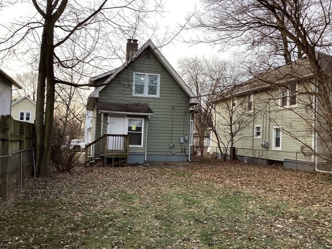 Foto del edificio - 2009 Hill Ave 2BR/1BA (Middletown)