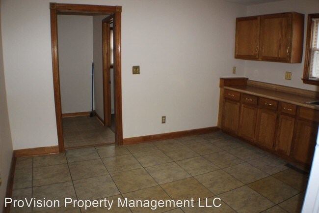 Building Photo - 2 br, 2 bath House - 348 Woodruff Street