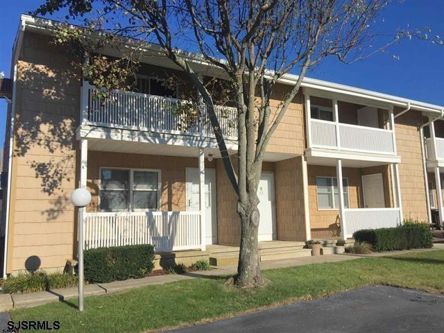 Foto principal - 251 4th St S