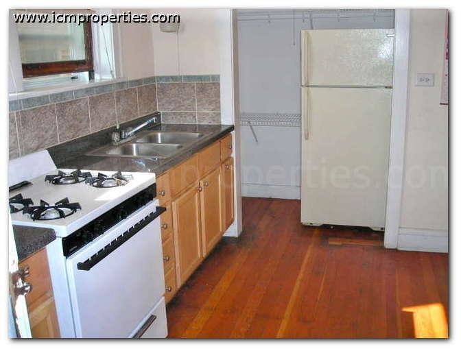 Primary Photo - 2613 W Berwyn Ave