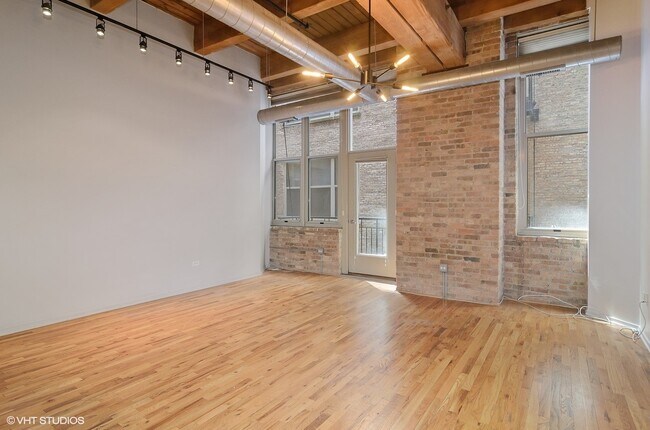 Foto del edificio - 1500 W Monroe St