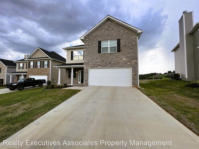 Building Photo - 4 br, 2.5 bath House - 8117 Equinox Lane