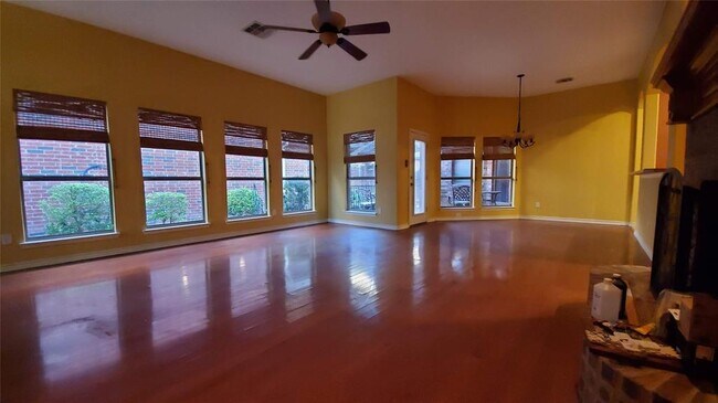 Foto del edificio - 1427 Snowberry Dr