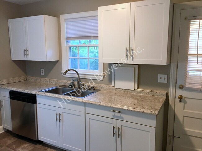 Foto del edificio - 3402 Duncan St