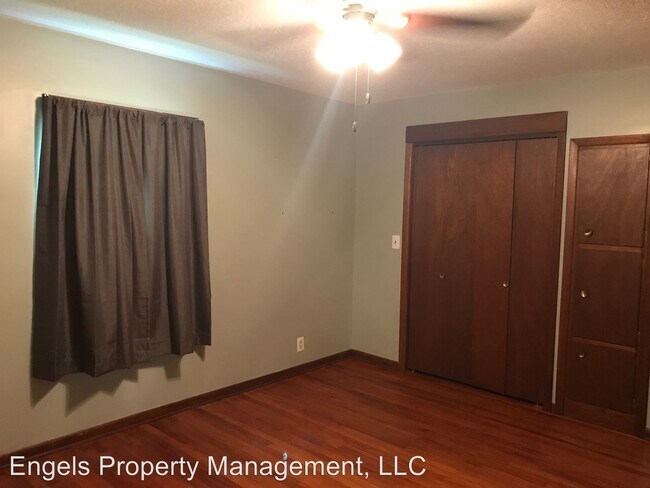 Building Photo - 3 br, 2 bath House - 1078 SW Indianola Rd