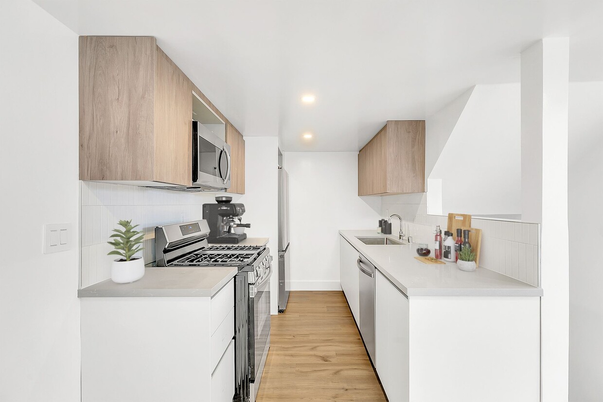 Foto del edificio - 3756 Mentone Ave