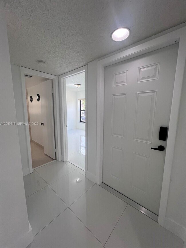 Building Photo - 13056 SW 88th Ln