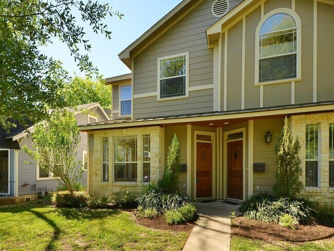 Foto del edificio - 1821 W 37th St