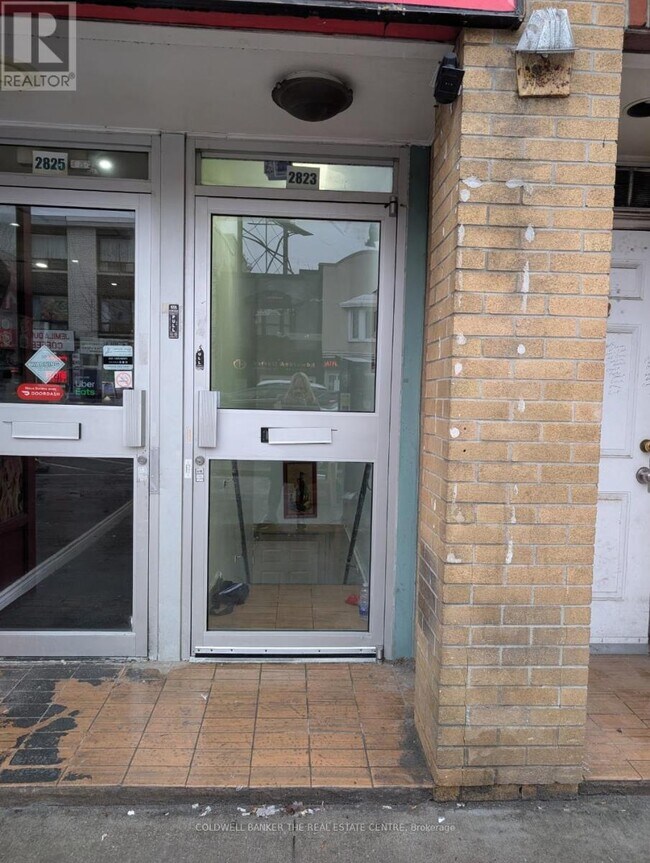 Photo du bâtiment - 2823 Danforth Ave