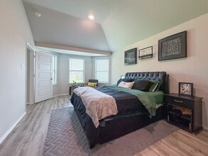 Building Photo - 6651 Fiddlewood Thicket Ln