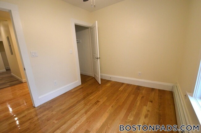 Foto del edificio - 35 Brookline St