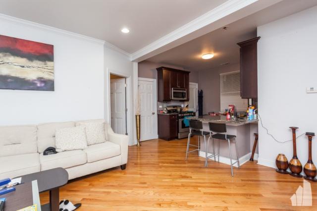Building Photo - 2 bedroom in Chicago IL 60641