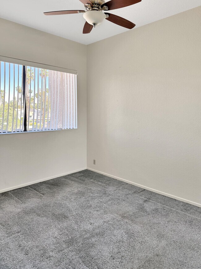 Foto del edificio - 2601 S Broadmoor Dr