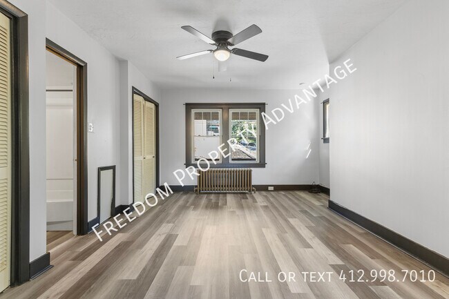 Foto del edificio - 122 Secane Ave