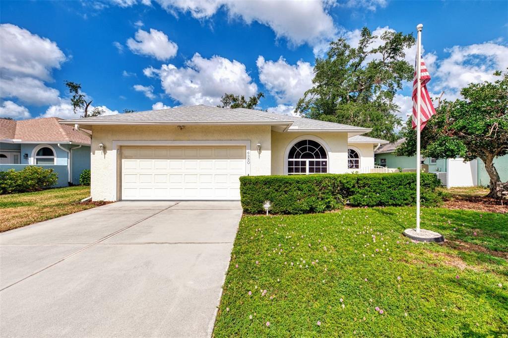 Foto principal - 4350 Iola Dr