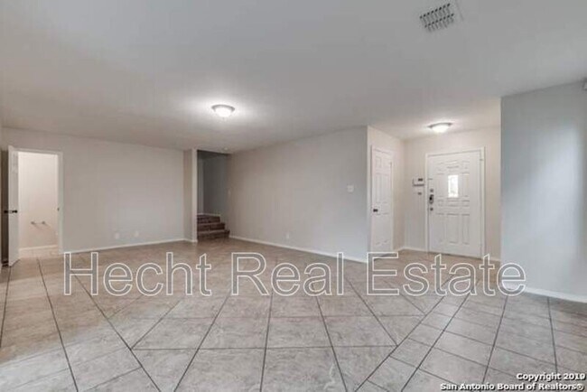 Foto del edificio - 210 Mallow Grove