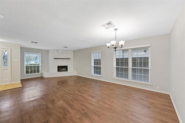 Foto del edificio - 5126 Collinwood Ave