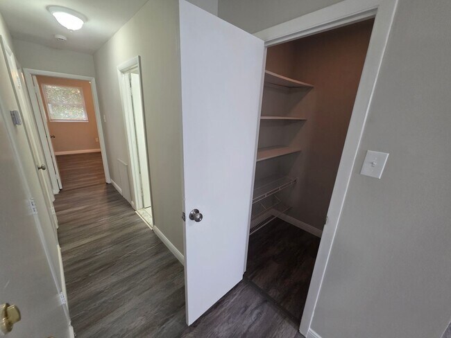 Photo - 264 Nandina Plaza Apartment