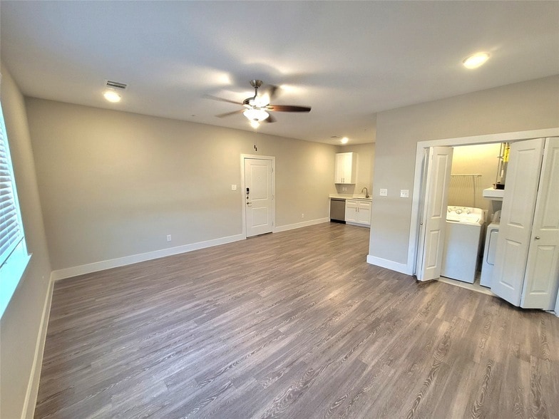 Photo - 1620 Oak Tree Drive Unit 1210