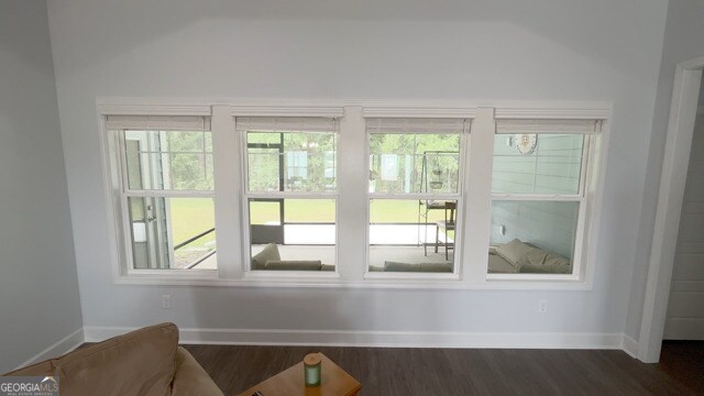 Foto del edificio - 158 Verano St