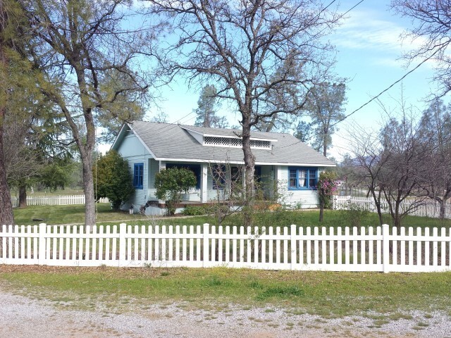 Building Photo - Country Charm Just Minutes From Town! MOVE IN SPECIAL $400 FIRST MONTH RENT
