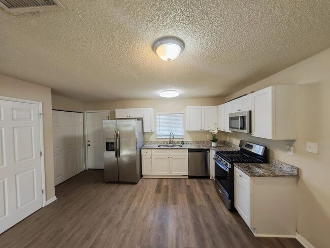 Foto del edificio - 1120 Union St S