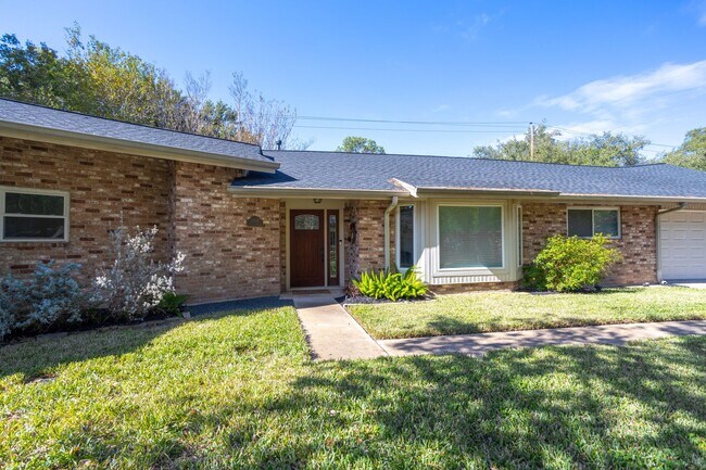 Foto del edificio - 11433 Ash Creek Dr