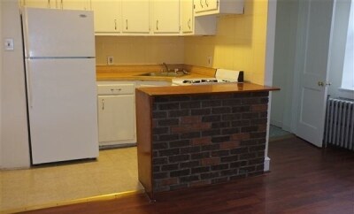 Building Photo - 506 S 41st St