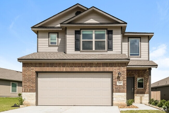Building Photo - 540 Dalloway St