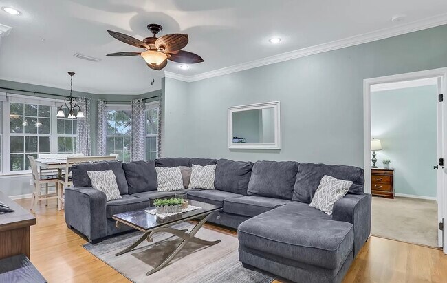 Living Room - 13810 Sutton Park Dr N